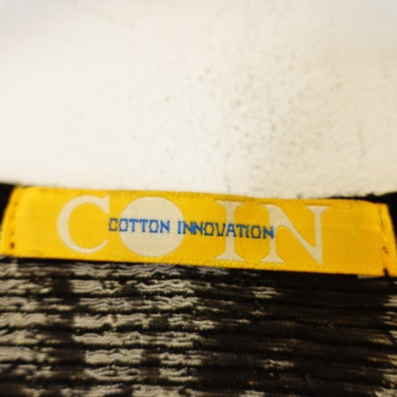 COTTON INNOVATION Women's Cotton White Black Top MEDIUM Snakeskin Short Sleeve - Picture 3 of 10